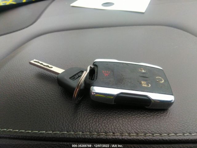1GT12UEY0HF222695 GMC Sierra 2500hd Denali