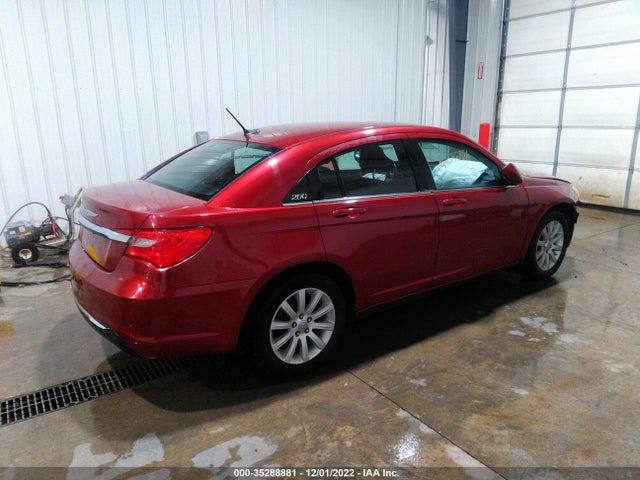 Chrysler 200 Touring 2014 1C3CCBBG7EN114683 Image 5