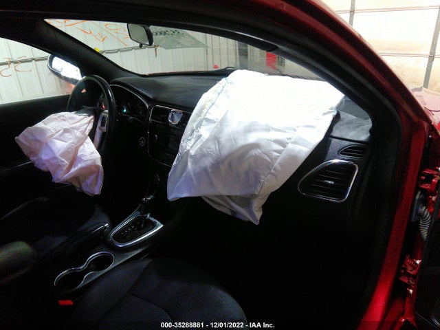 Chrysler 200 Touring 2014 1C3CCBBG7EN114683 Image 6