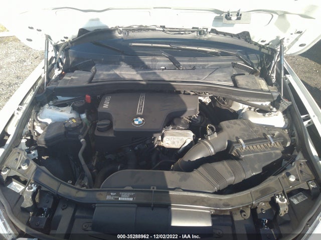 BMW X1 Sdrive28i 2015 WBAVM1C52FVW58516 Image 10