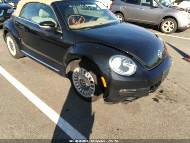 2013 VOLKSWAGEN BEETLE CONVERTIBLE 2.5L W/TECH VIN: 3VW5P7AT3DM824044