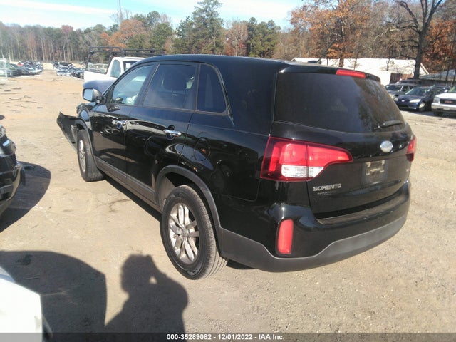 2015 KIA SORENTO LX VIN: 5XYKT3A61FG618340