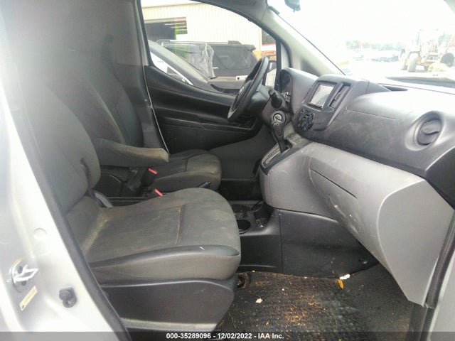2015 Nissan NV 200, VIN: 3N6CM0KNXFK735285