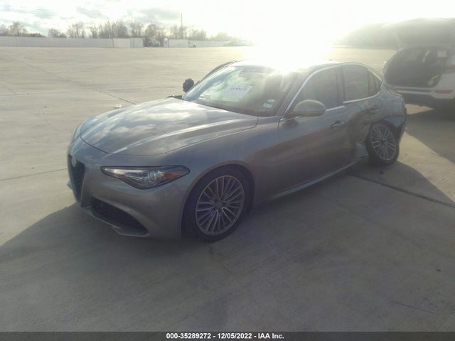 2017 Alfa Romeo Giulia, VIN: ZARFAECN6H7548458