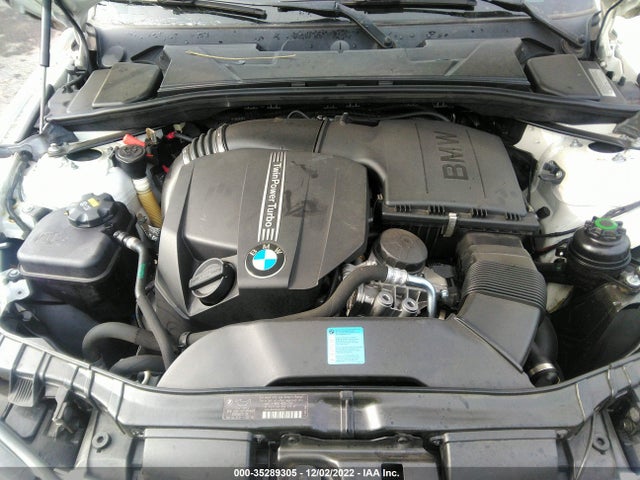 BMW 1 Series 135i 2011 WBAUN7C51BVM24521 Image 11