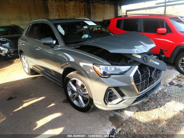 2021 Audi Q3, VIN: WA1DECF33M1008111