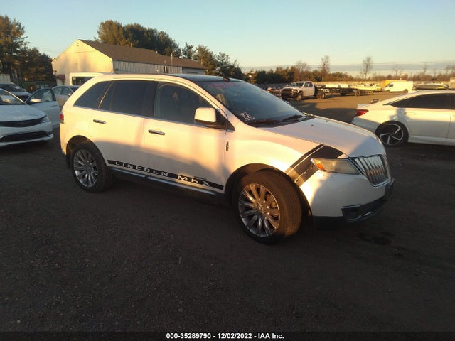 Lincoln MKX 2011 2LMDJ8JK4BBJ13321 главное изображение