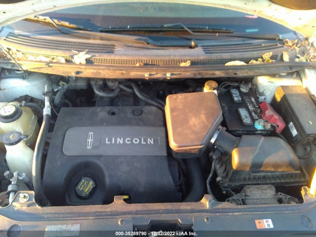 Lincoln MKX 2011 2LMDJ8JK4BBJ13321 Image 10