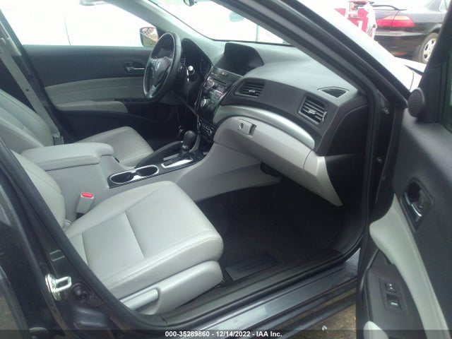 2018 Acura ILX, VIN: 19UDE2F36JA000095
