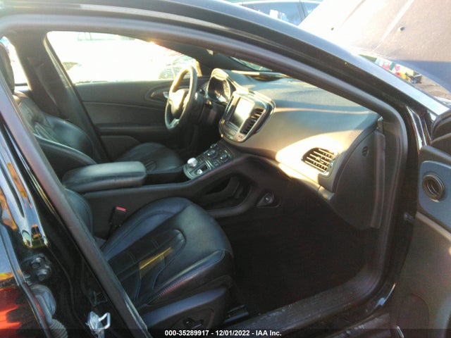 Chrysler 200 S 2015 1C3CCCDGXFN636406 Image 5