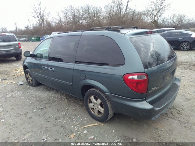 2005 DODGE GRAND CARAVAN SXT VIN: 2D4GP44L15R283563