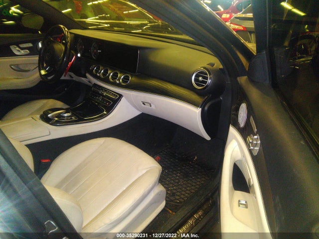 2017 MERCEDES-BENZ E-CLASS E 300 VIN: WDDZF4KBXHA172477