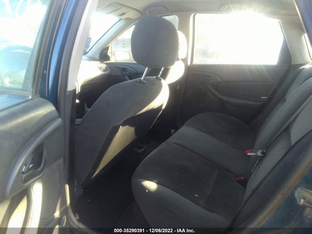 2000 FORD FOCUS LX VIN: 1FAFP33P0YW203839