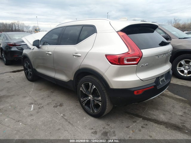 2019 Volvo XC40, VIN: YV4AC2HL7K2061355