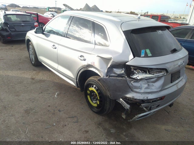 WA1BNAFY3J2002337 Audi Q5 Premium Plus