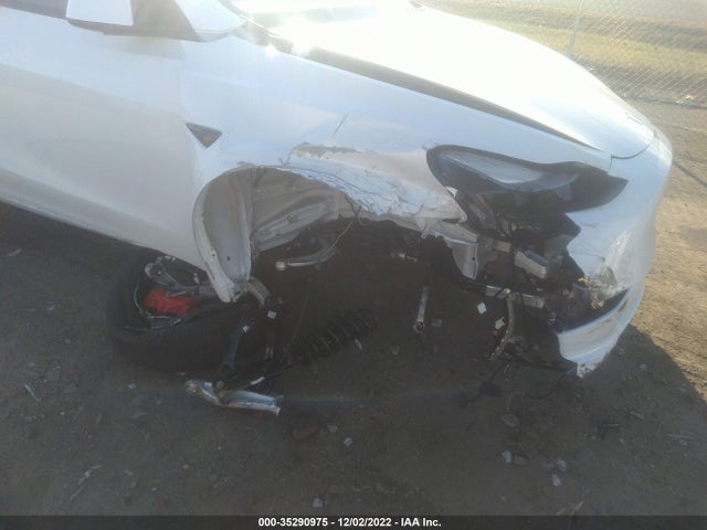 Tesla Model Y Performance 2022 7SAYGDEFXNF533486 Image 6
