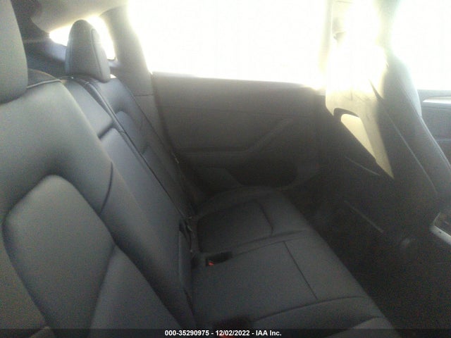 Tesla Model Y Performance 2022 7SAYGDEFXNF533486 Image 8