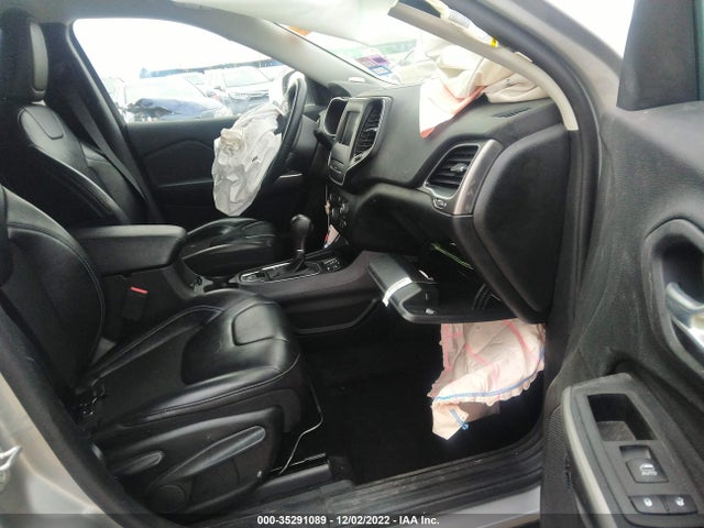 2020 Jeep Cherokee, VIN: 1C4PJLLB1LD503494