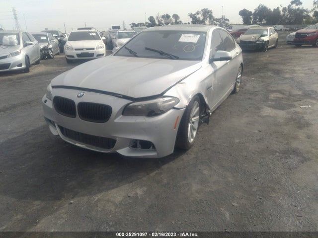 BMW 5 Series 550i 2015 WBAKN9C5XFD961208 Image 2