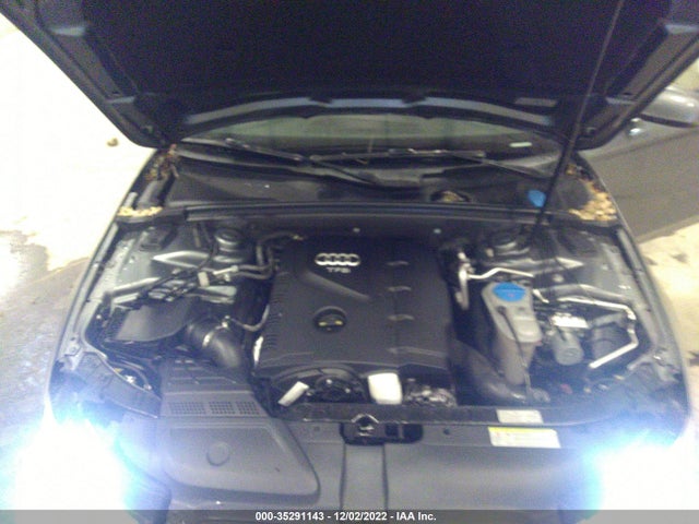 2016 Audi A4, VIN: WAUAFAFL2GN003549