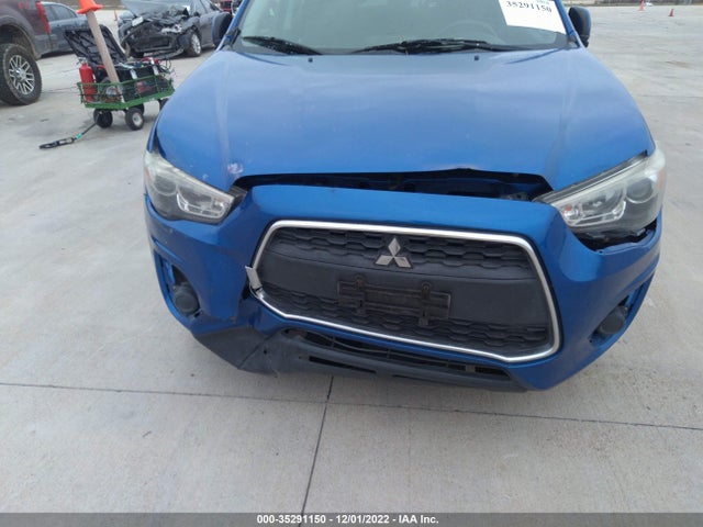 4A4AP3AW6FE046201 Mitsubishi Outlander Sport 2.4 Es