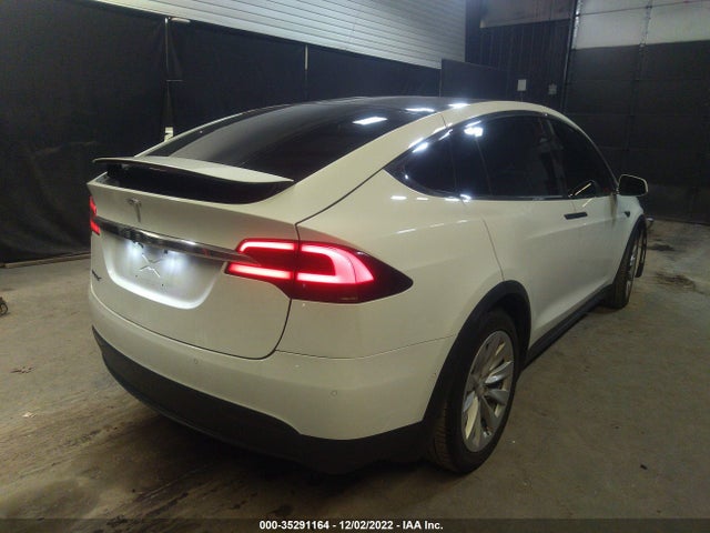 Tesla Model X 70d/90d/75d/60d 2016 5YJXCDE23GF026210 Image 5