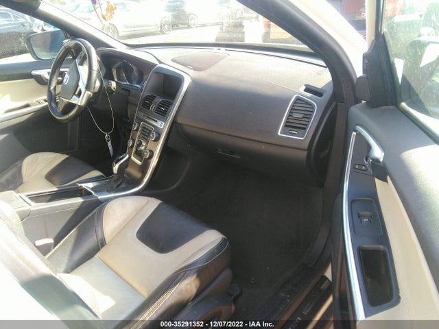 Volvo Xc60 T6 Drive-e Platinum 2015 YV449MDD1F2623763 Image 5