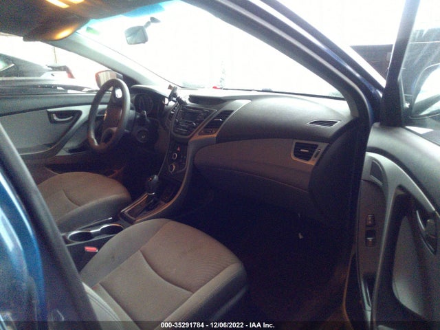 2016 Hyundai Elantra, VIN: 5NPDH4AE7GH687390