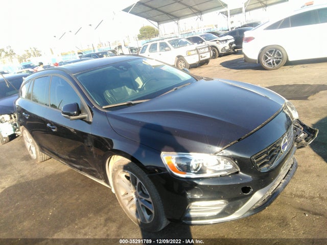 2018 Volvo V60, VIN: YV140MSL2J2399509
