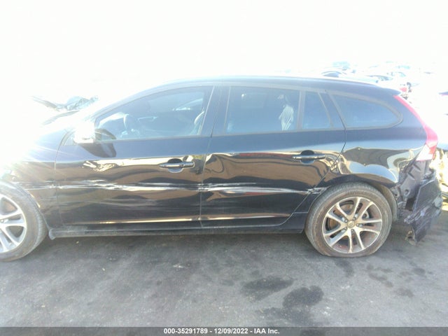 2018 Volvo V60, VIN: YV140MSL2J2399509