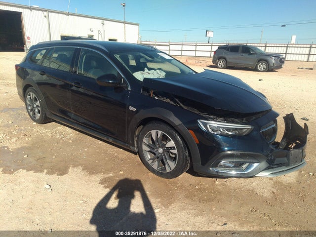 2018 Buick Regal, VIN: W04GV8SX4J1154807
