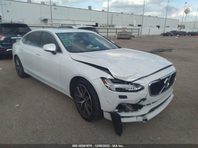 2018 Volvo S90, VIN: LVY982MK8JP035717
