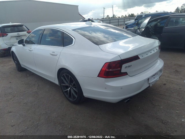 Volvo S90 2018 LVY982MK8JP035717 Image 4