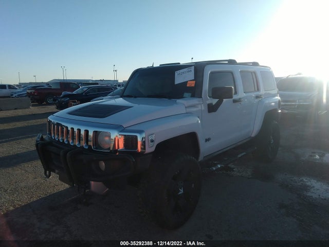 5GTEN13E488135346 Hummer H3 SUV