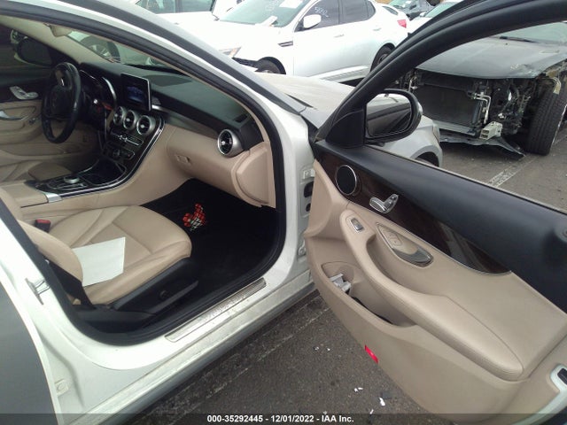 2017 MERCEDES-BENZ C-CLASS C 300 VIN: 55SWF4JB1HU190578