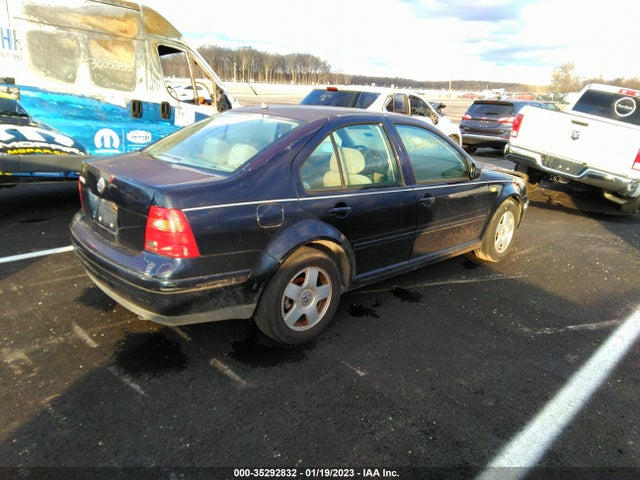 3VWSA29M3YM021826 Volkswagen JETTA GLS