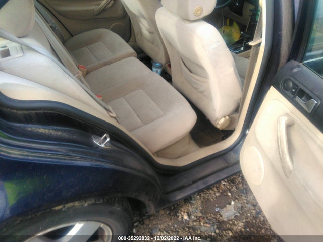 3VWSA29M3YM021826 Volkswagen JETTA GLS