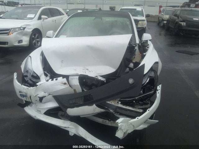 Tesla Model 3 Standard Range Plus 2021 5YJ3E1EA9MF000771 Image 7