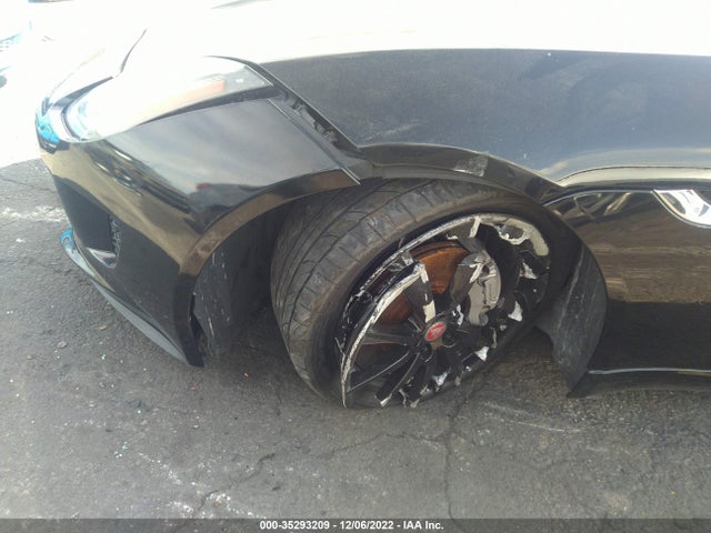 2017 Jaguar F-TYPE, VIN: SAJWA6AT1H8K42488