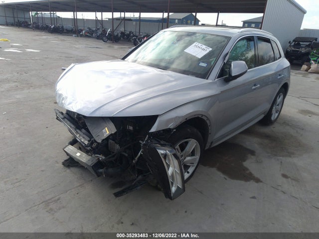 WA1BNAFY8K2053933 Audi Q5 Premium Plus