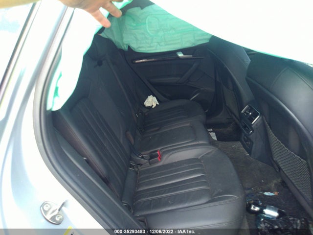 WA1BNAFY8K2053933 Audi Q5 Premium Plus
