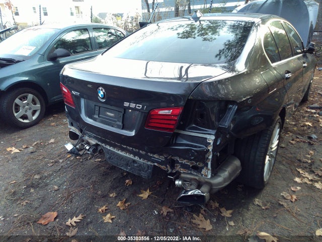 BMW 5 Series 550i Xdrive 2015 WBAKP9C57FD979983 Image 6