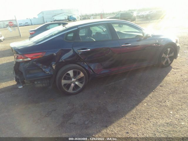 5XXGT4L38KG364770 KIA Optima S