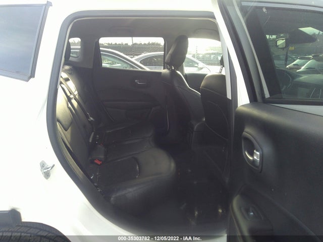 3C4NJDBB1KT828475 Jeep Compass Latitude