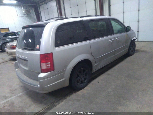 2A4RR5D19AR121169 Chrysler Town & Country Touring