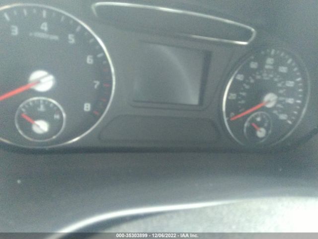 5XYPGDA50KG569388 KIA Sorento Lx V6
