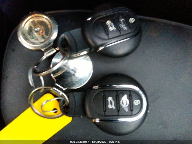 2021 Mini Cooper, VIN: WMWXP3C01M2P22155