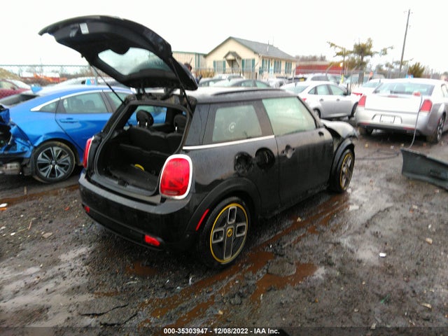 2021 Mini Cooper, VIN: WMWXP3C01M2P22155
