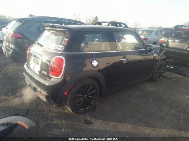 2018 Mini Cooper, VIN: WMWXP7C5XJ2A48914