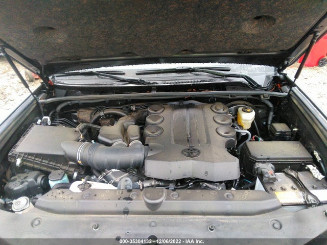 2021 Toyota 4Runner, VIN: JTEEU5JR2M5229367